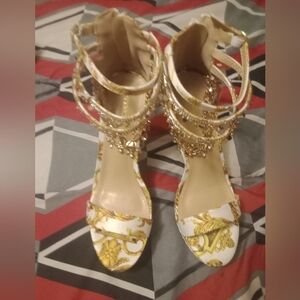 MiamiprintWhite shoedazzle heels